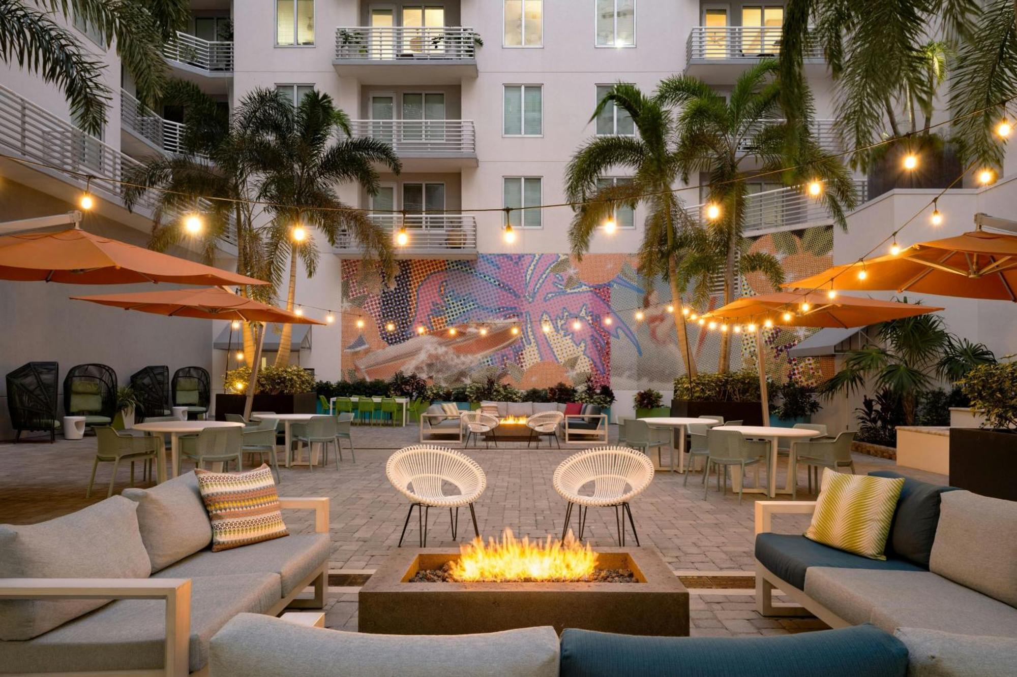 Aloft Sarasota Hotel Buitenkant foto